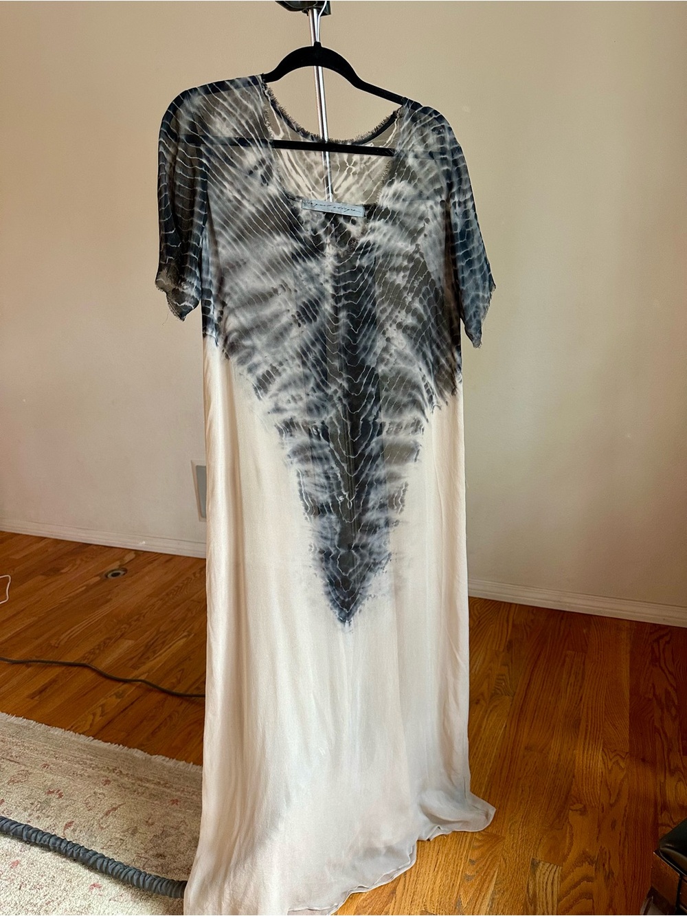 Raquel Allegra Tie-Dye V-Neck Chiffon Dress
